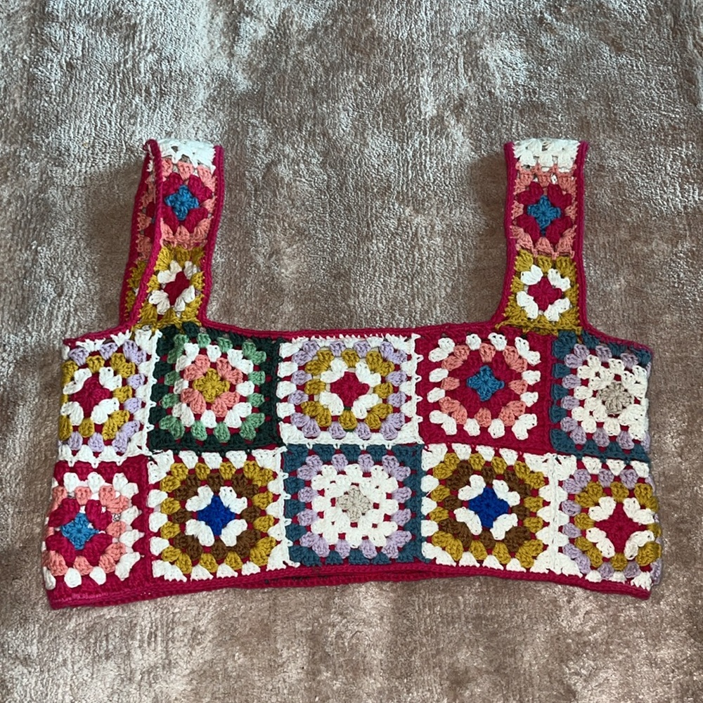 FARM Rio Multicolor Crochet Square-Panel Crop Top - Picture 4 of 5